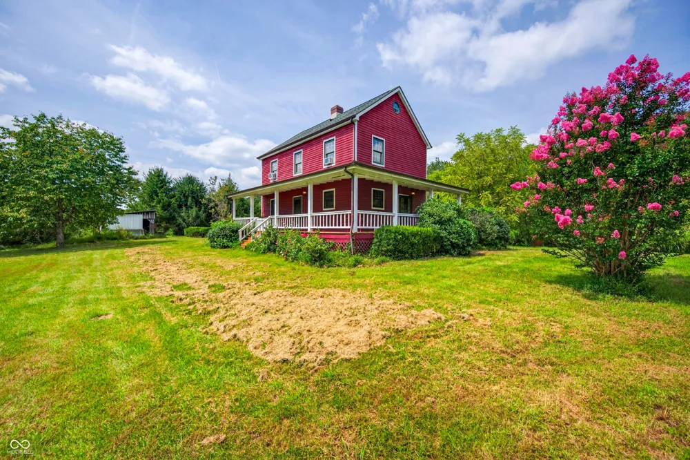 6821 W County Road 700 Freetown, IN 47235