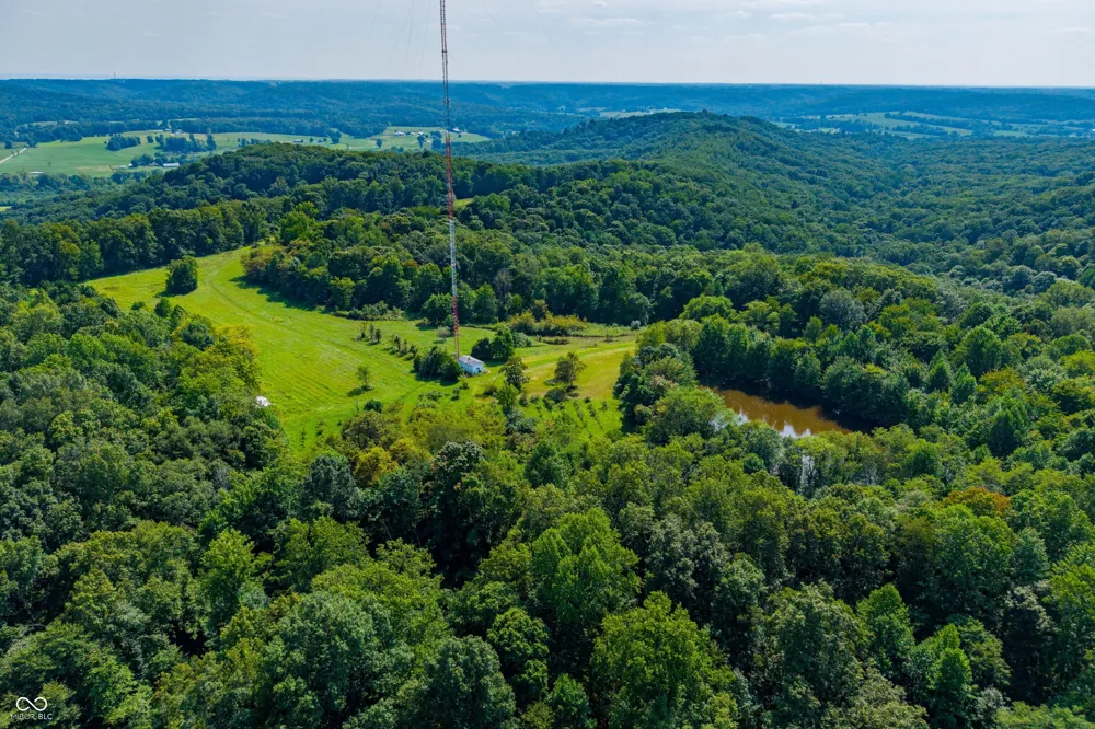 6821 W County Road 700 Freetown, IN 47235
