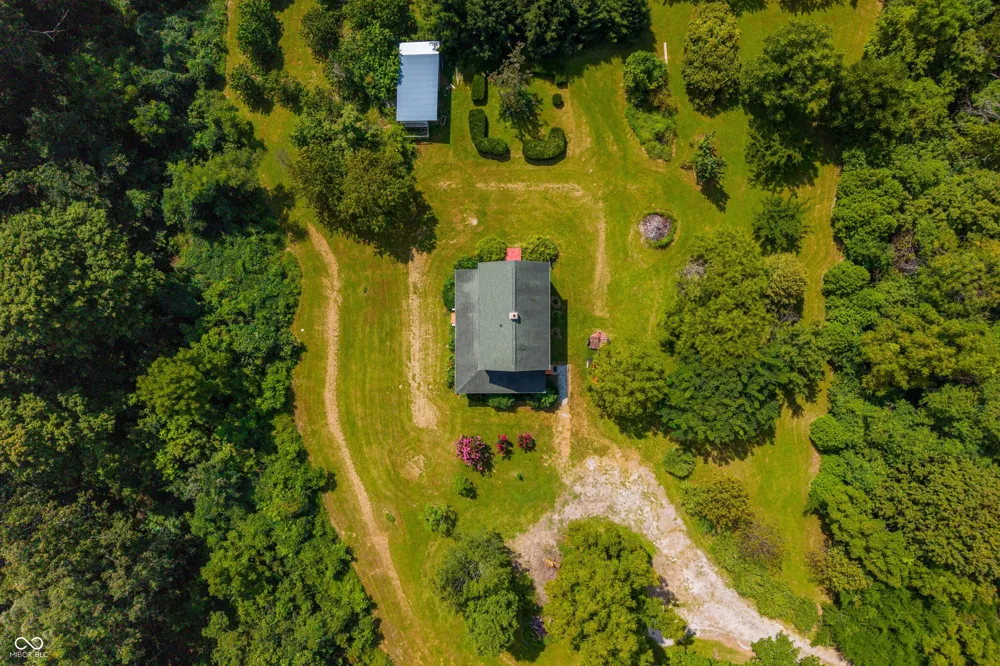 6821 W County Road 700 Freetown, IN 47235