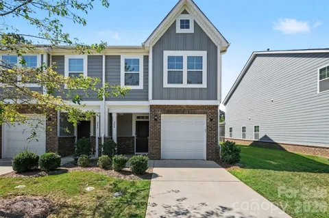 204 Bella Lane