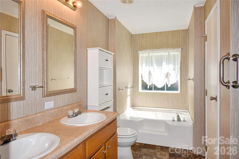 432 Forest Place NW Lenoir, NC 28645