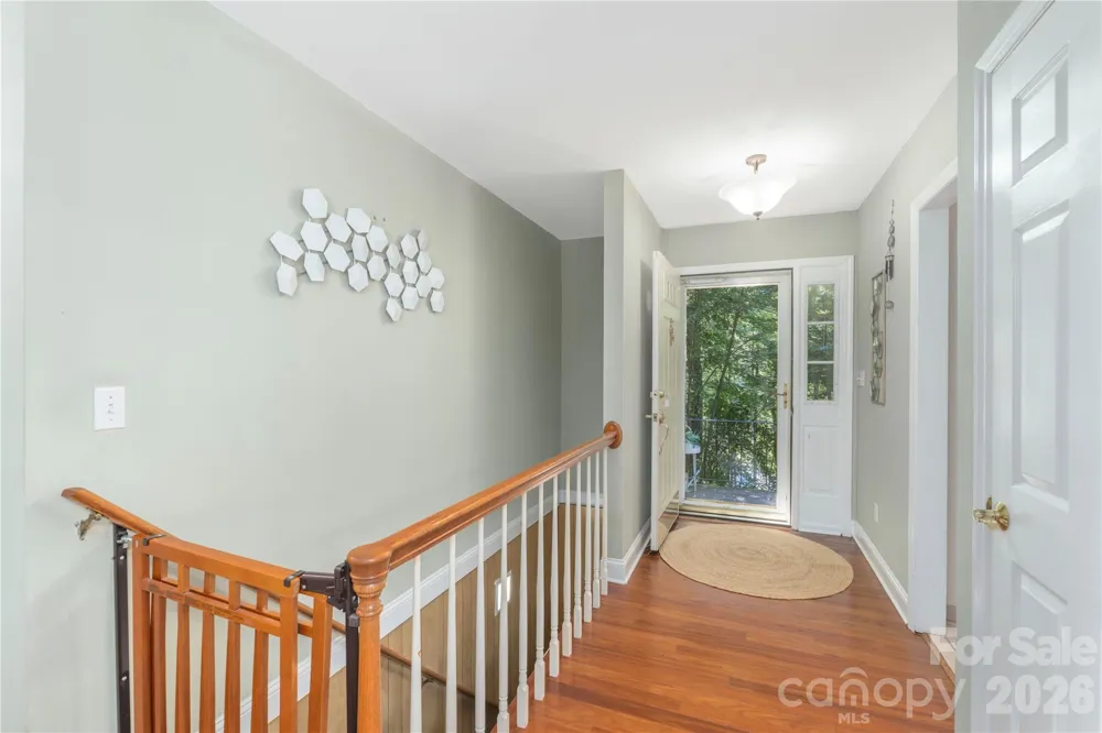 446 Deerhaven Lane Hendersonville, NC 28791