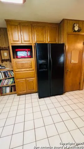204 SKYLARK DR Fredericksburg, TX 78624