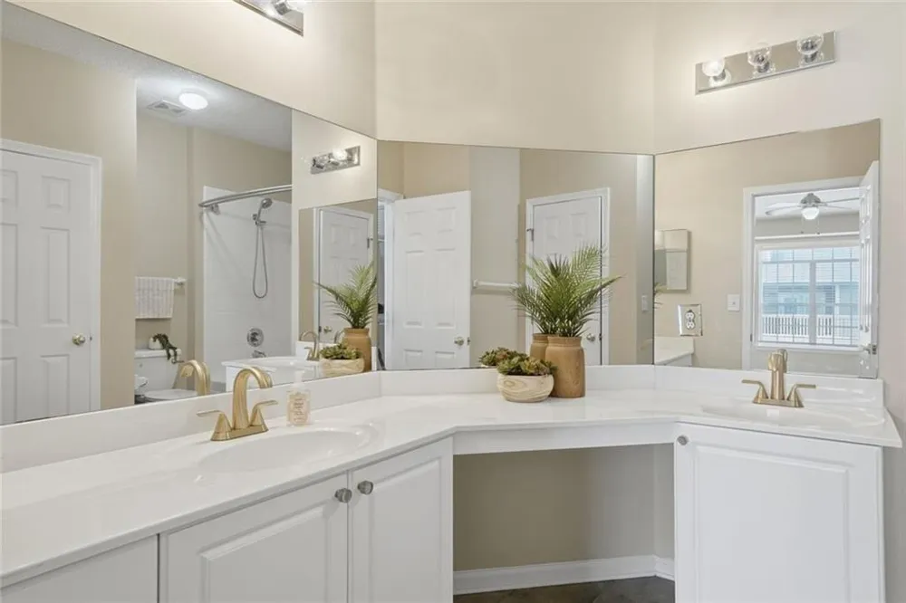 2111 Woodland Lane Alpharetta, GA 30009