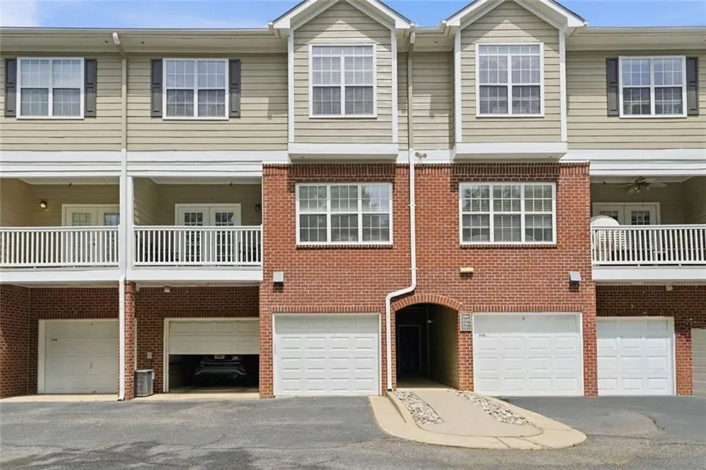 2111 Woodland Lane Alpharetta, GA 30009