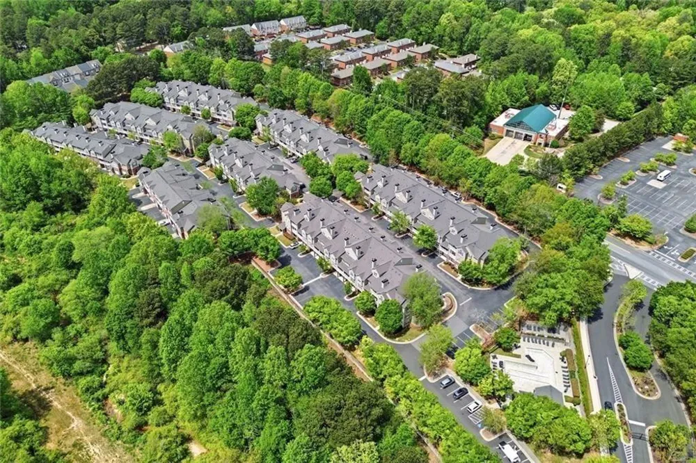 2111 Woodland Lane Alpharetta, GA 30009