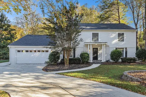 3695 Fox Hills Drive SE