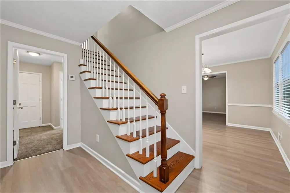 212 Sarann Court NW Lilburn, GA 30047