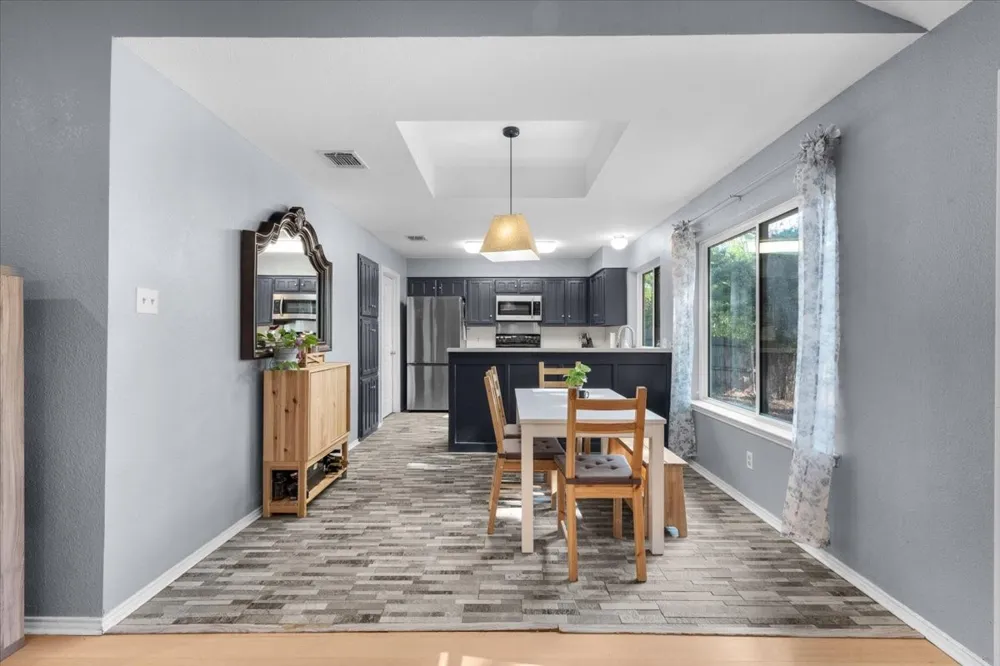 3032 Oak Valley Drive Bedford, TX 76021