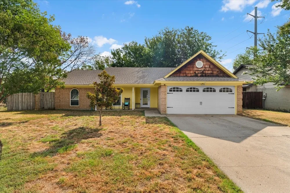 3032 Oak Valley Drive Bedford, TX 76021