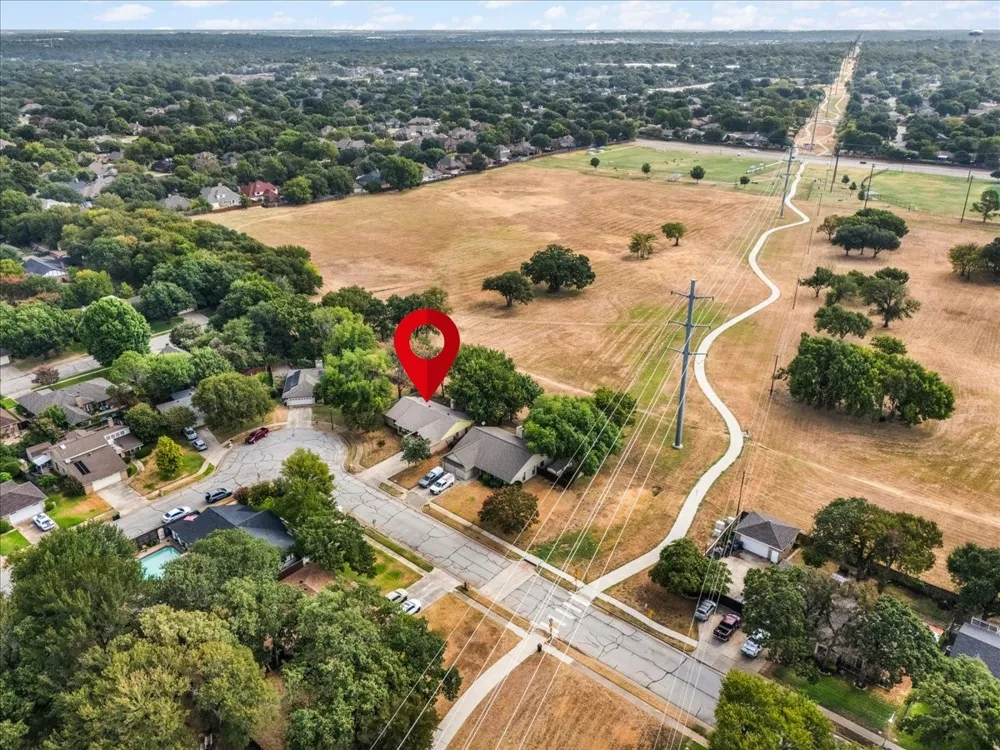 3032 Oak Valley Drive Bedford, TX 76021