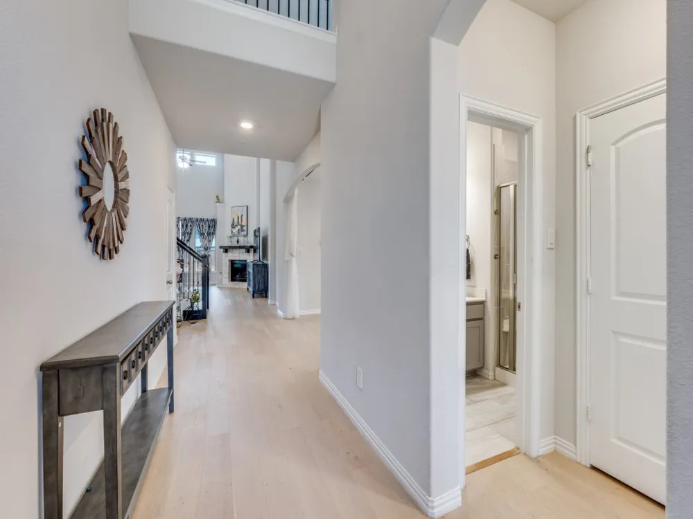 2094 Creekbluff Circle Lewisville, TX 75010