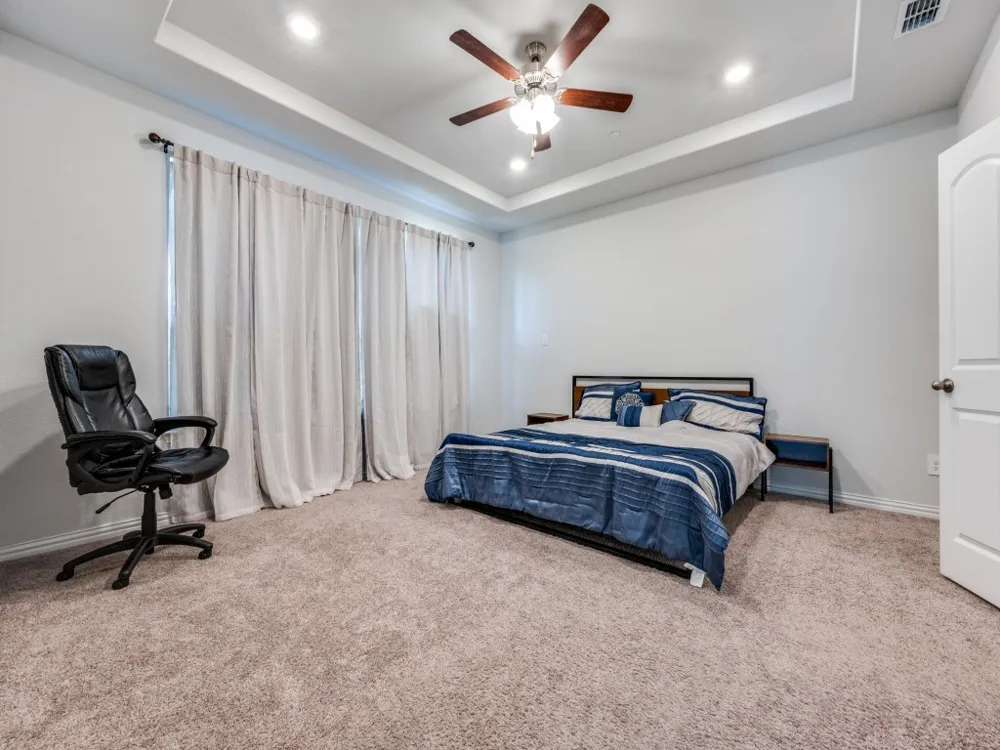 2094 Creekbluff Circle Lewisville, TX 75010