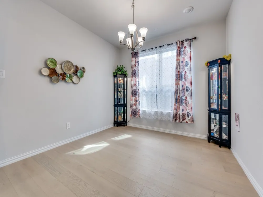 2094 Creekbluff Circle Lewisville, TX 75010