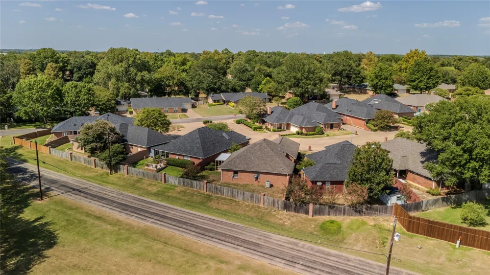 806 Torribrooke Lane Athens, TX 75751