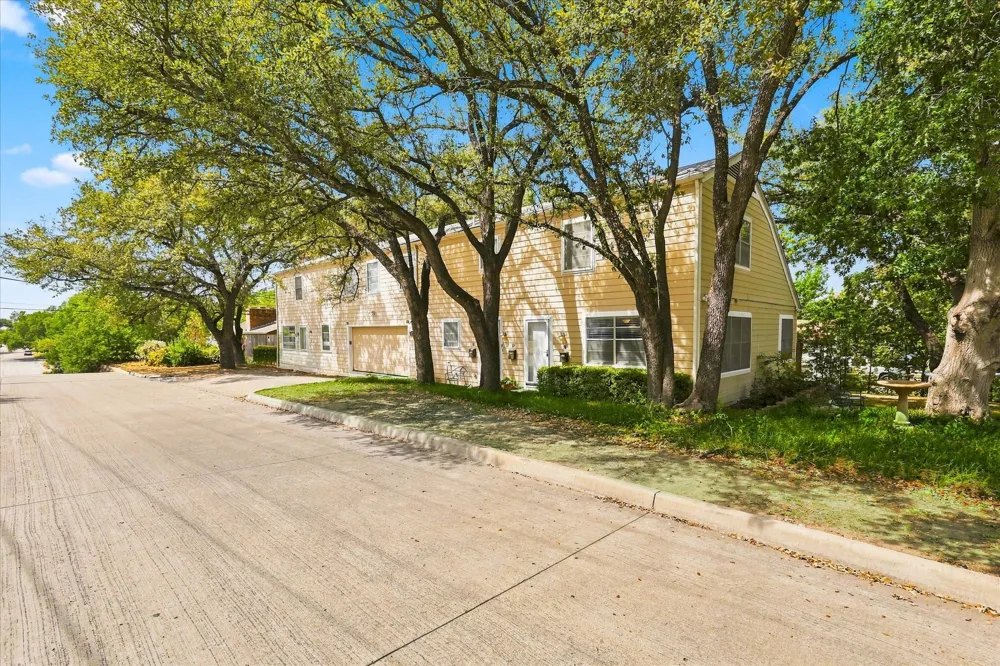 1900 Sutter Street #A Fort Worth, TX 76107