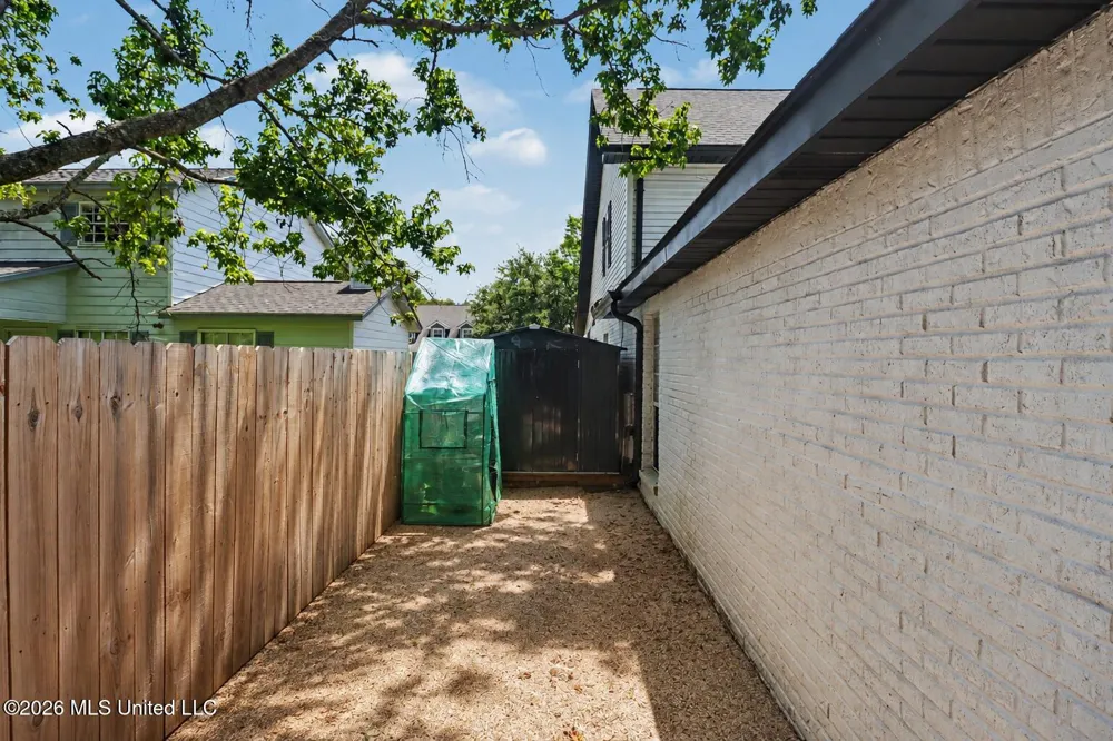 451 Cove Drive Biloxi, MS 39531