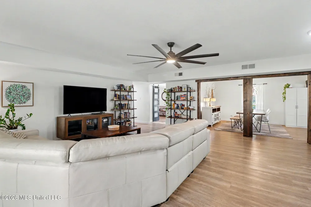 451 Cove Drive Biloxi, MS 39531