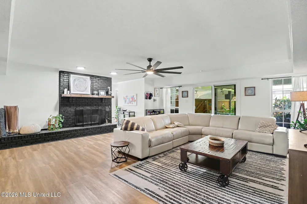 451 Cove Drive Biloxi, MS 39531