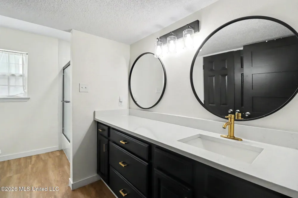 451 Cove Drive Biloxi, MS 39531