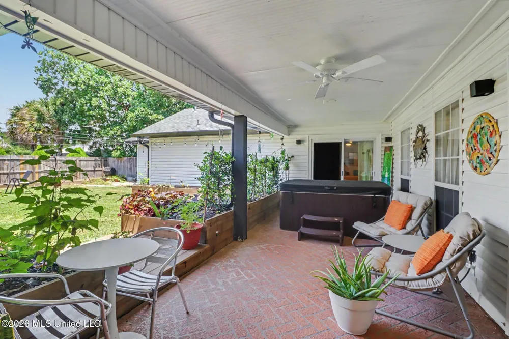 451 Cove Drive Biloxi, MS 39531