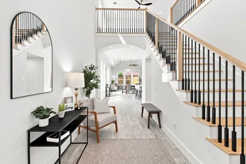 6613 Merry Lane