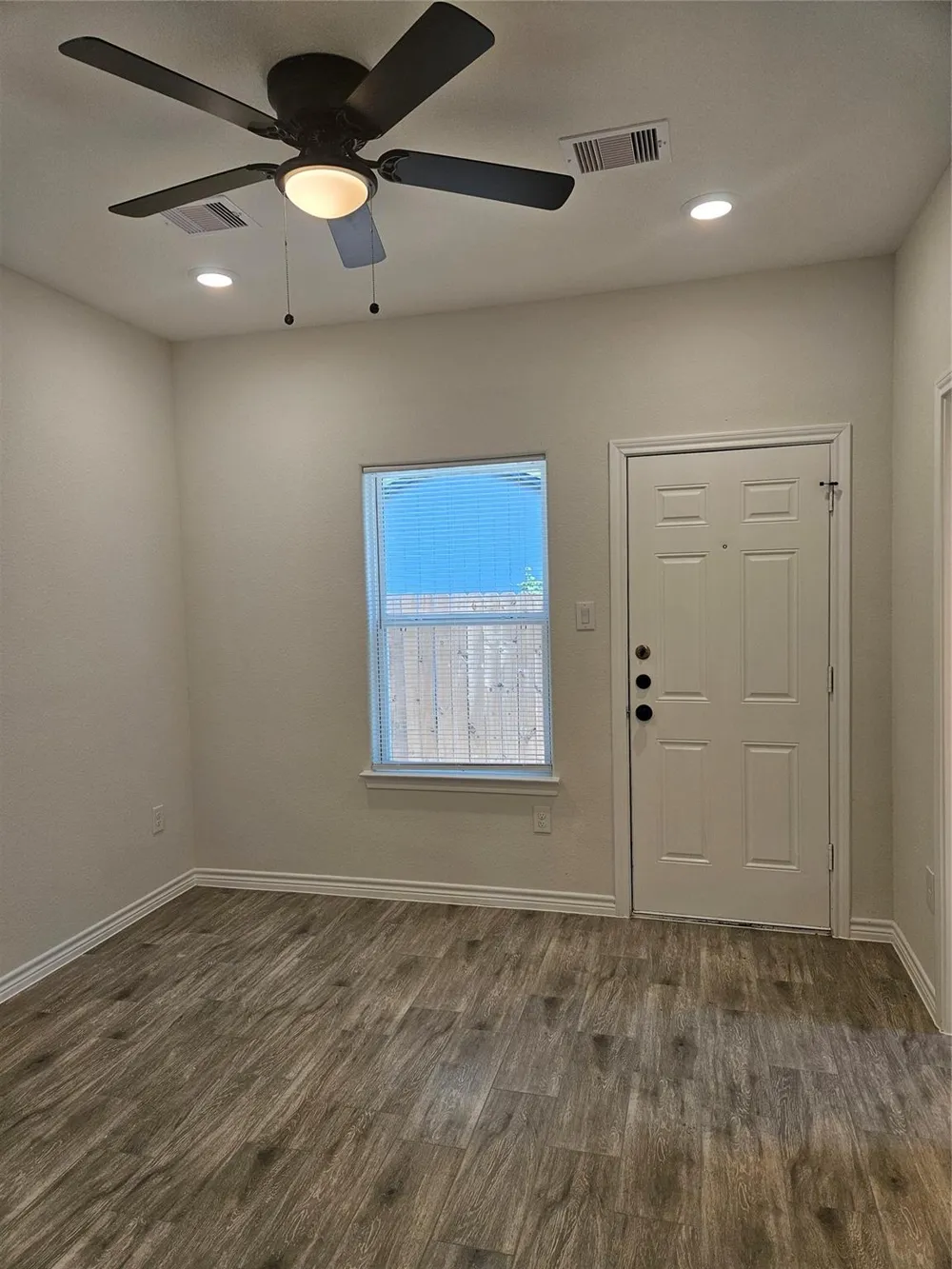 10090 Calendar Street Willis, TX 77318
