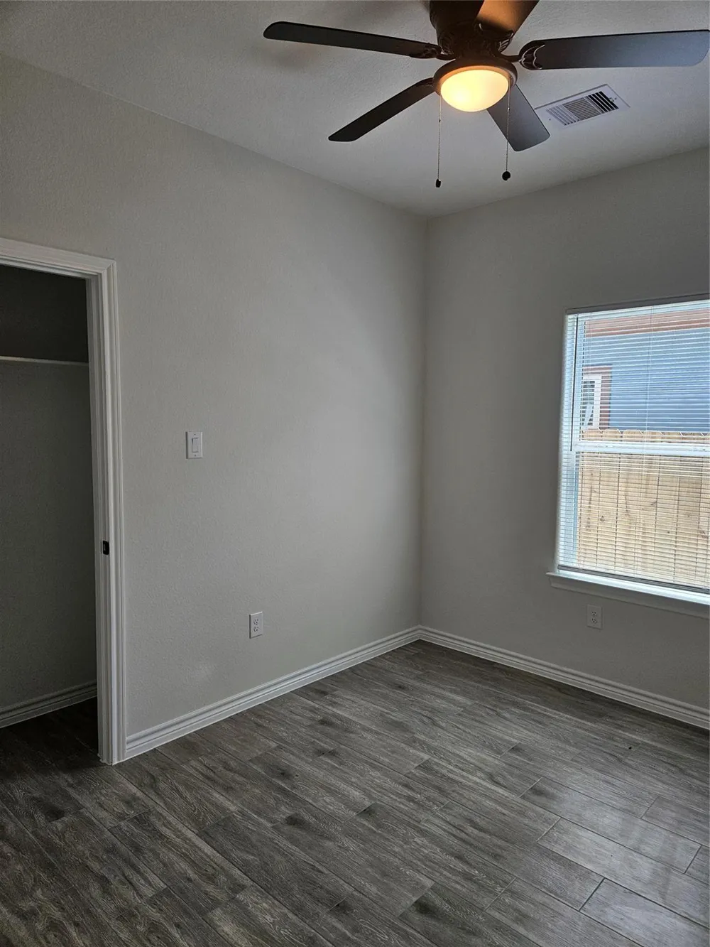 10090 Calendar Street Willis, TX 77318