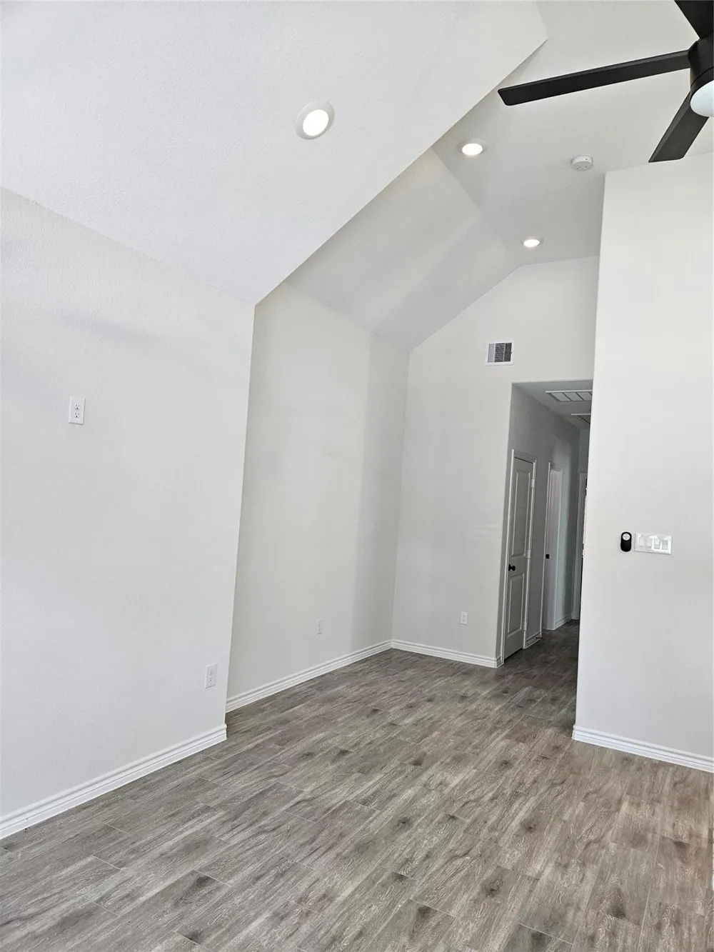 10090 Calendar Street Willis, TX 77318