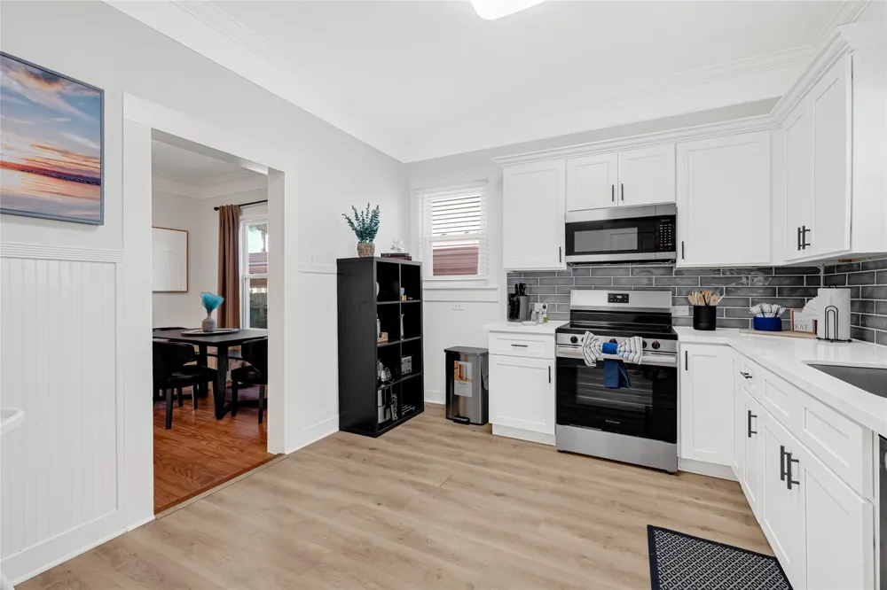 3624 Avenue S 1/2 Galveston, TX 77550