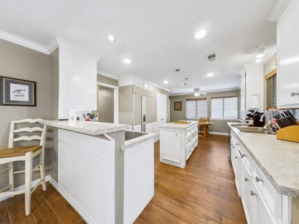 15621 Elwood Drive Jersey Village, TX 77040