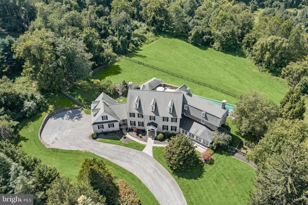 2415 OLD BOSLEY ROAD Lutherville Timonium, MD 21093