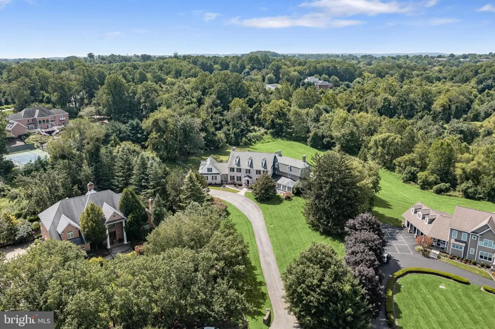 2415 OLD BOSLEY ROAD Lutherville Timonium, MD 21093