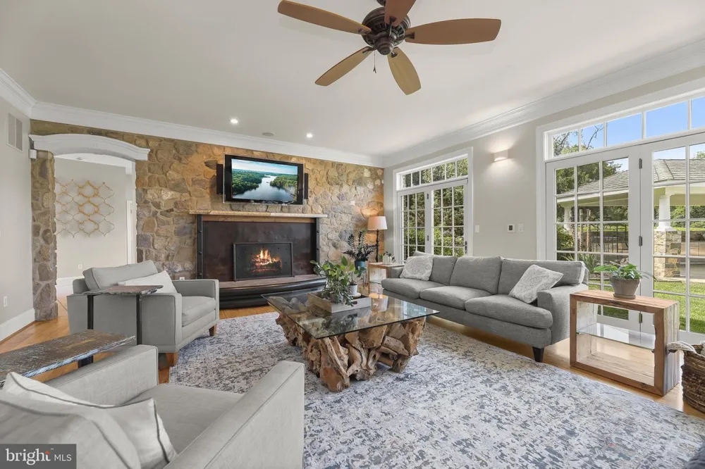 2415 OLD BOSLEY ROAD Lutherville Timonium, MD 21093