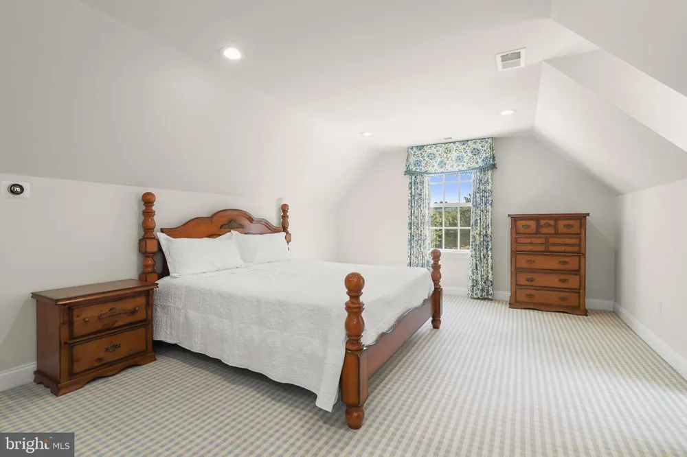 2415 OLD BOSLEY ROAD Lutherville Timonium, MD 21093
