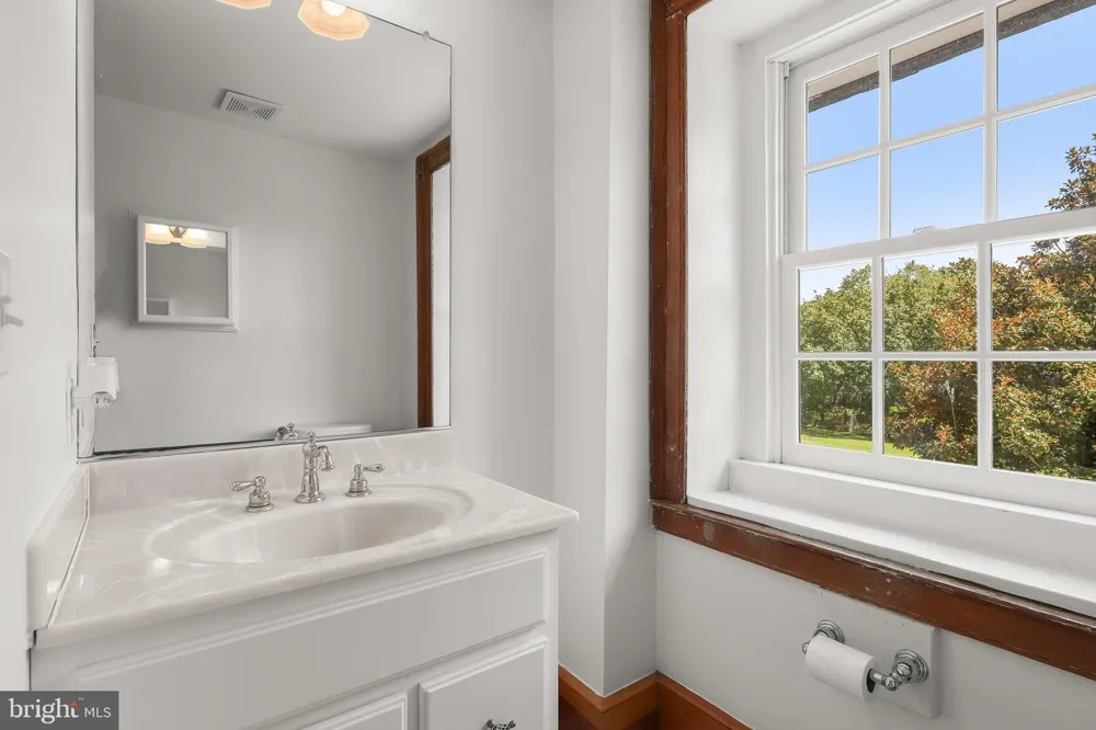 2415 OLD BOSLEY ROAD Lutherville Timonium, MD 21093