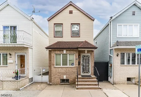 67 Marne St