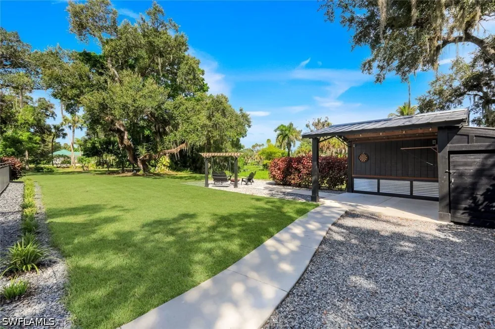 Harbor Drive Labelle, FL 33935