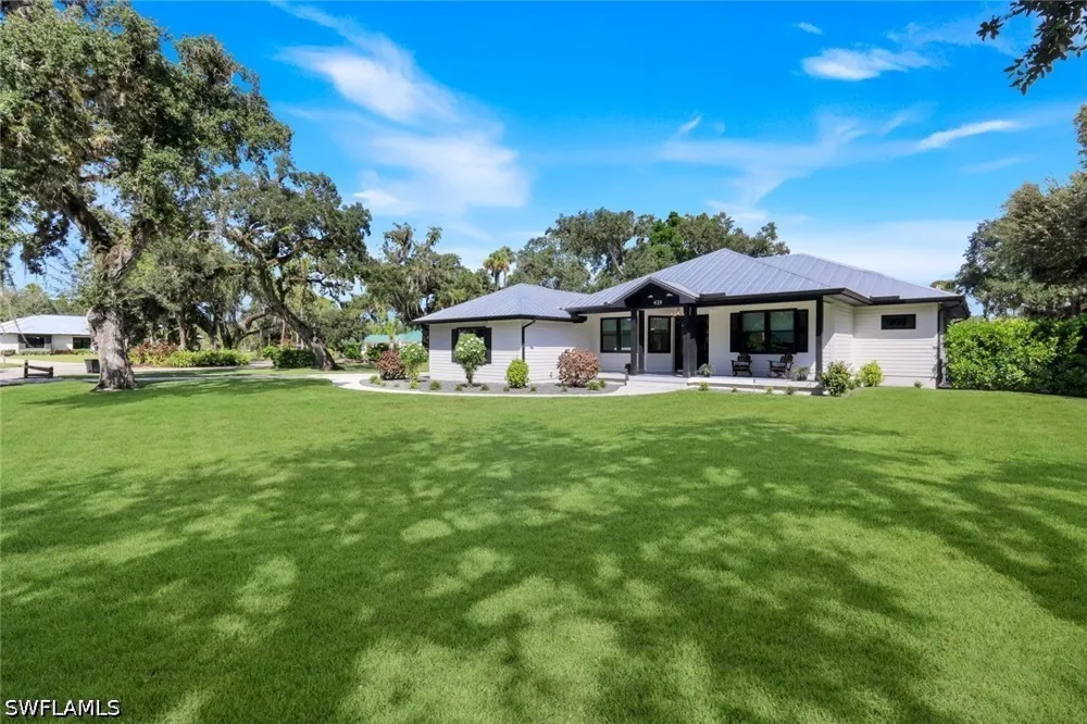 Harbor Drive Labelle, FL 33935