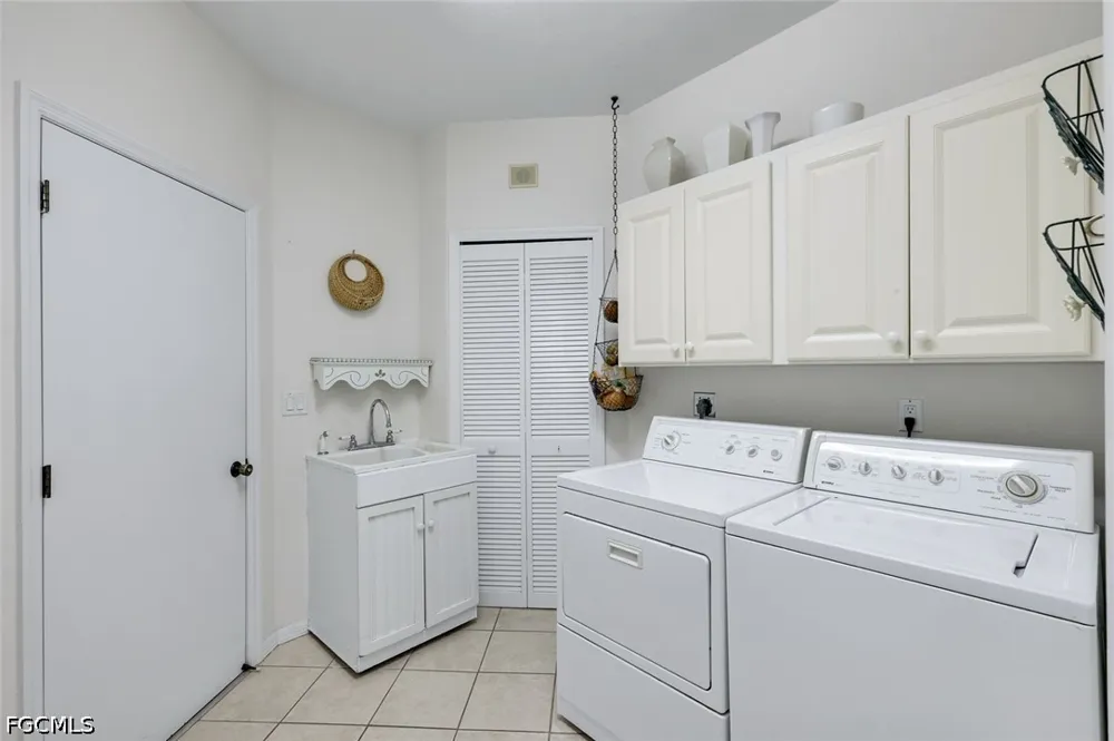 Forest Oaks Drive Fort Myers, FL 33908