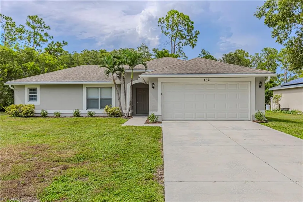 152 Ridgemont Drive Lehigh Acres, FL 33972