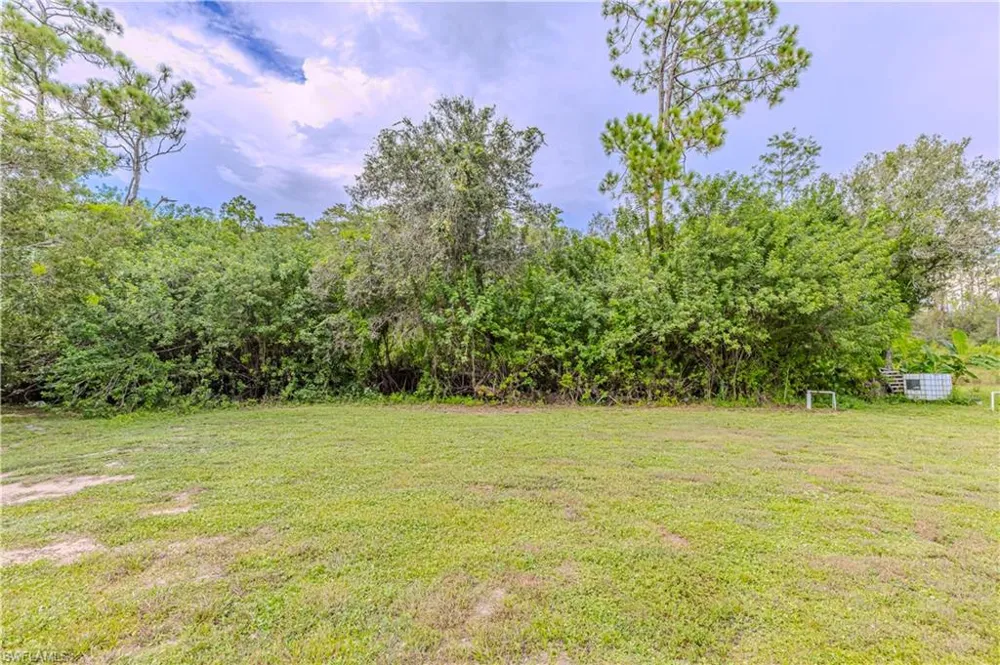 152 Ridgemont Drive Lehigh Acres, FL 33972