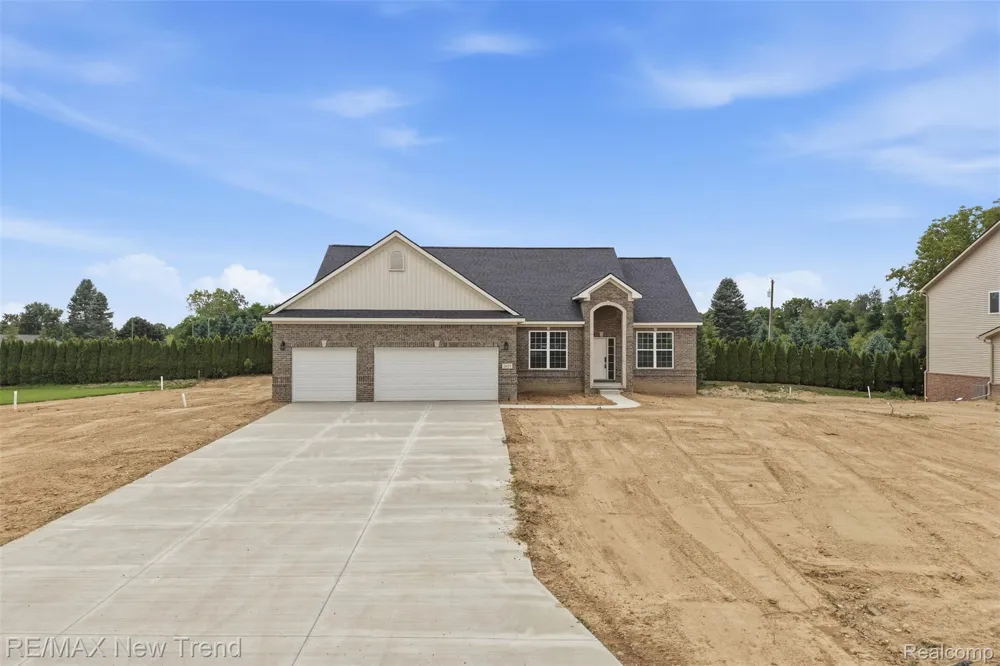 2021 Crested Butte Drive White Lake Charter Township, MI 48383