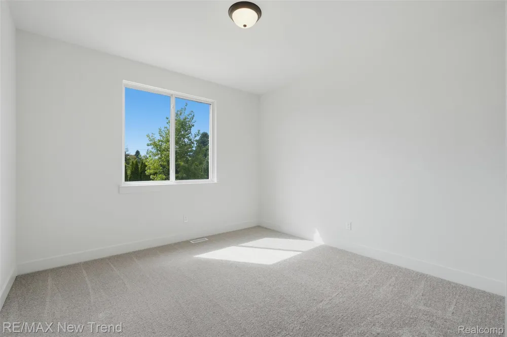 2021 Crested Butte Drive White Lake Charter Township, MI 48383