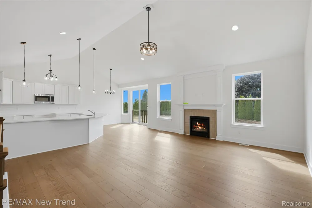 2021 Crested Butte Drive White Lake Charter Township, MI 48383