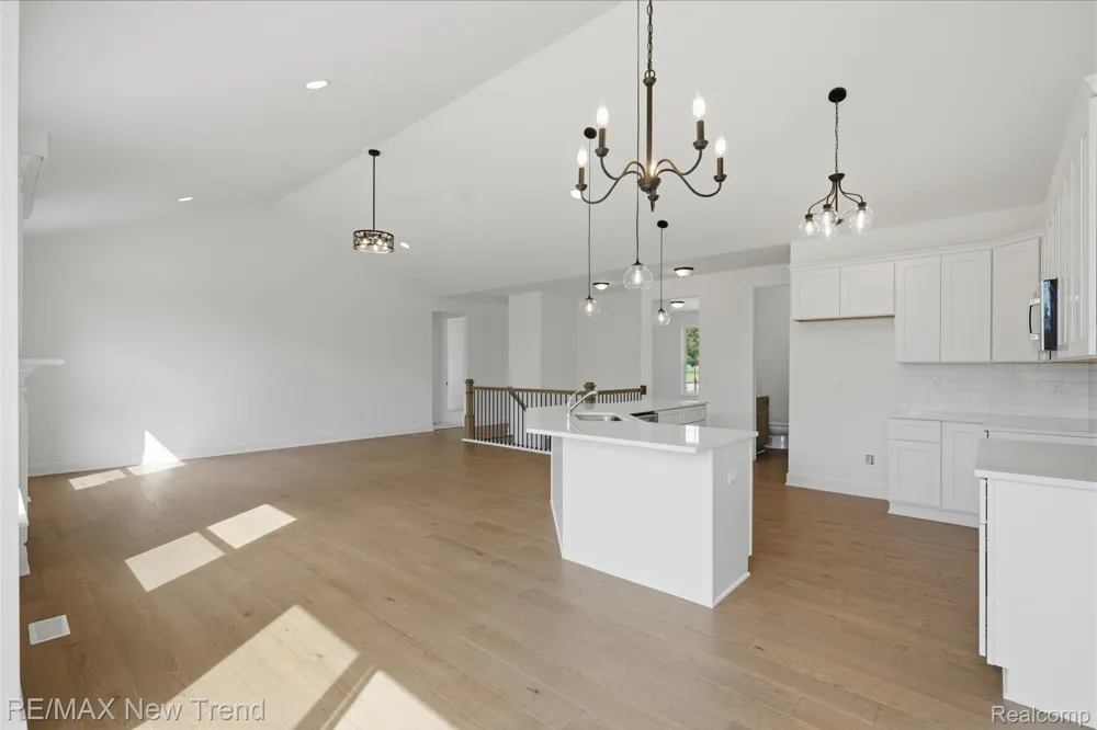 2021 Crested Butte Drive White Lake Charter Township, MI 48383