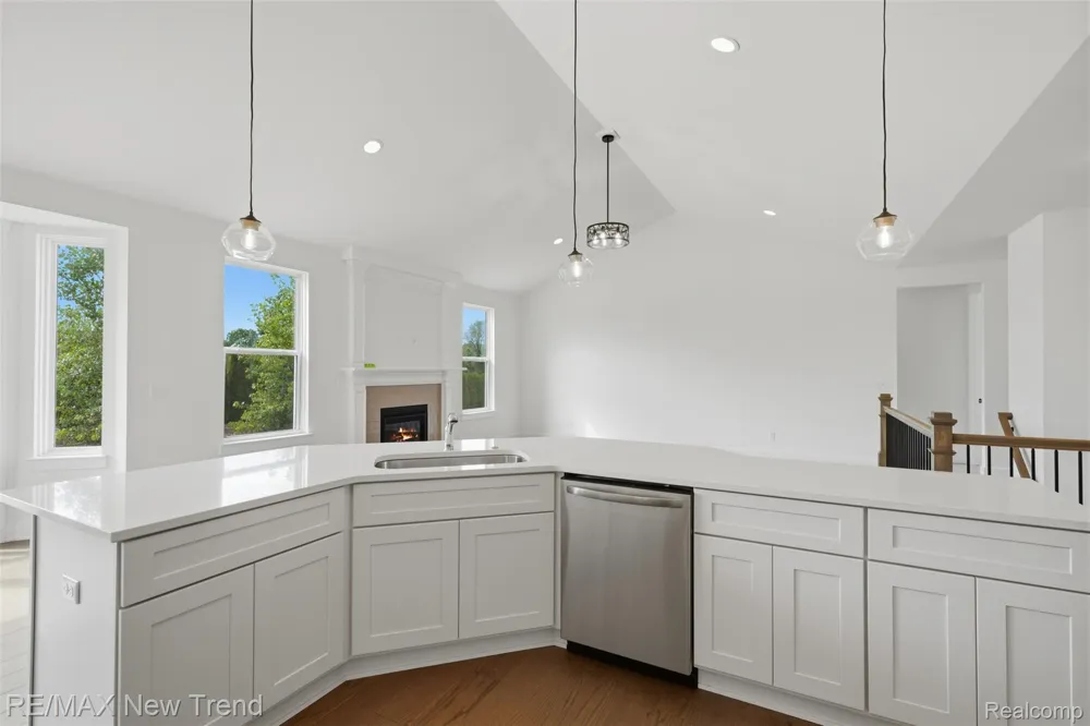 2021 Crested Butte Drive White Lake Charter Township, MI 48383