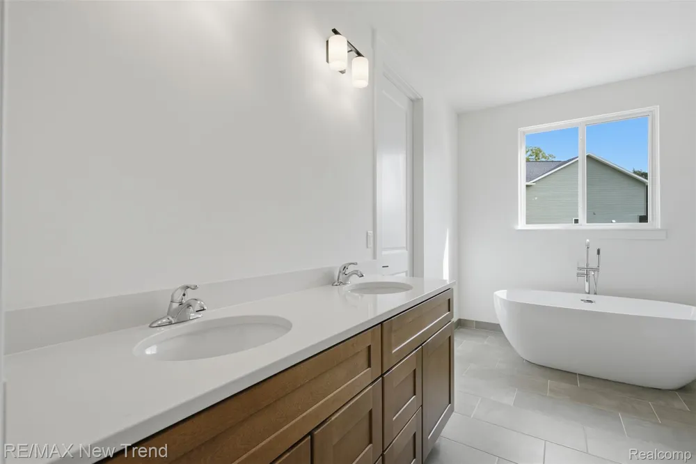 2021 Crested Butte Drive White Lake Charter Township, MI 48383
