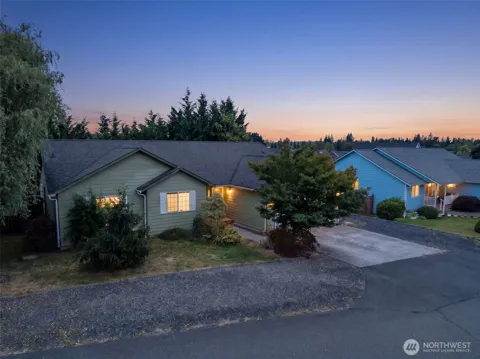 119 Newaukum Village Drive