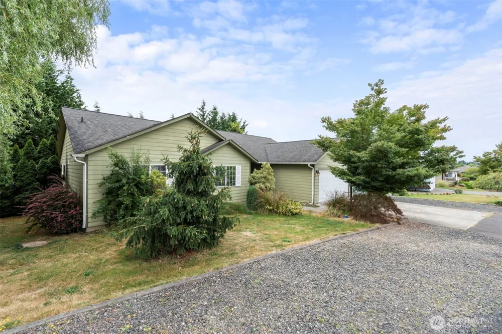 119 Newaukum Village Drive Chehalis, WA 98532